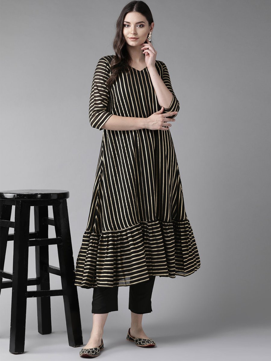 Ahalyaa Black Kurta with Trouser