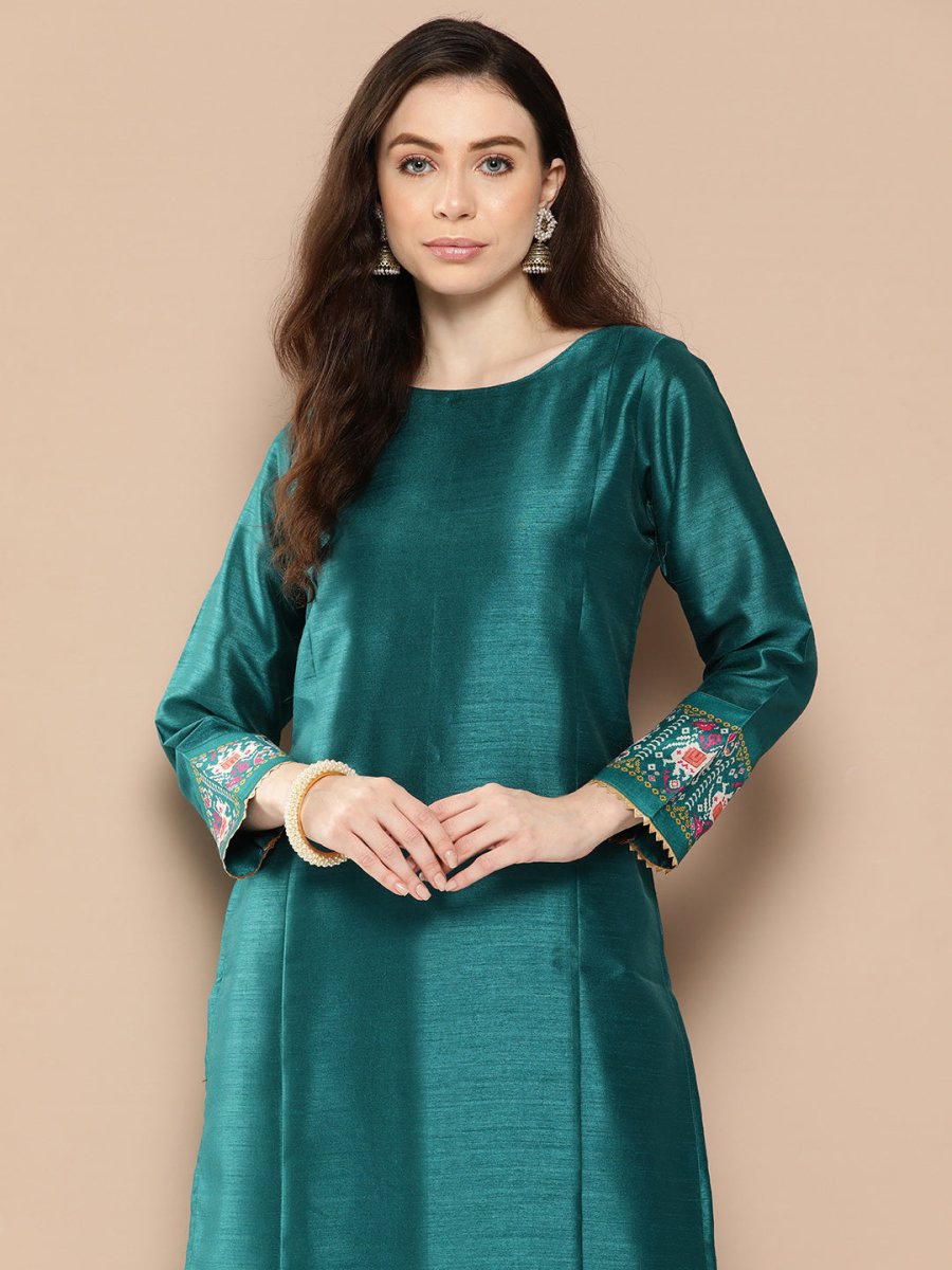 Ahalyaa Women Ethnic Motifs Embroidered Gotta Patti Kurta