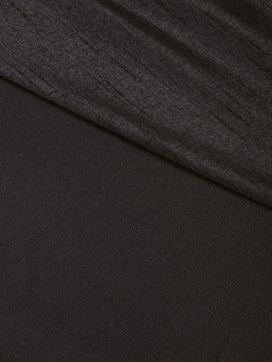 Ahalyaa Women Black Plain A-Line Kurta