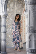 Ahalyaa Women Floral Printed Kurta with Trousers