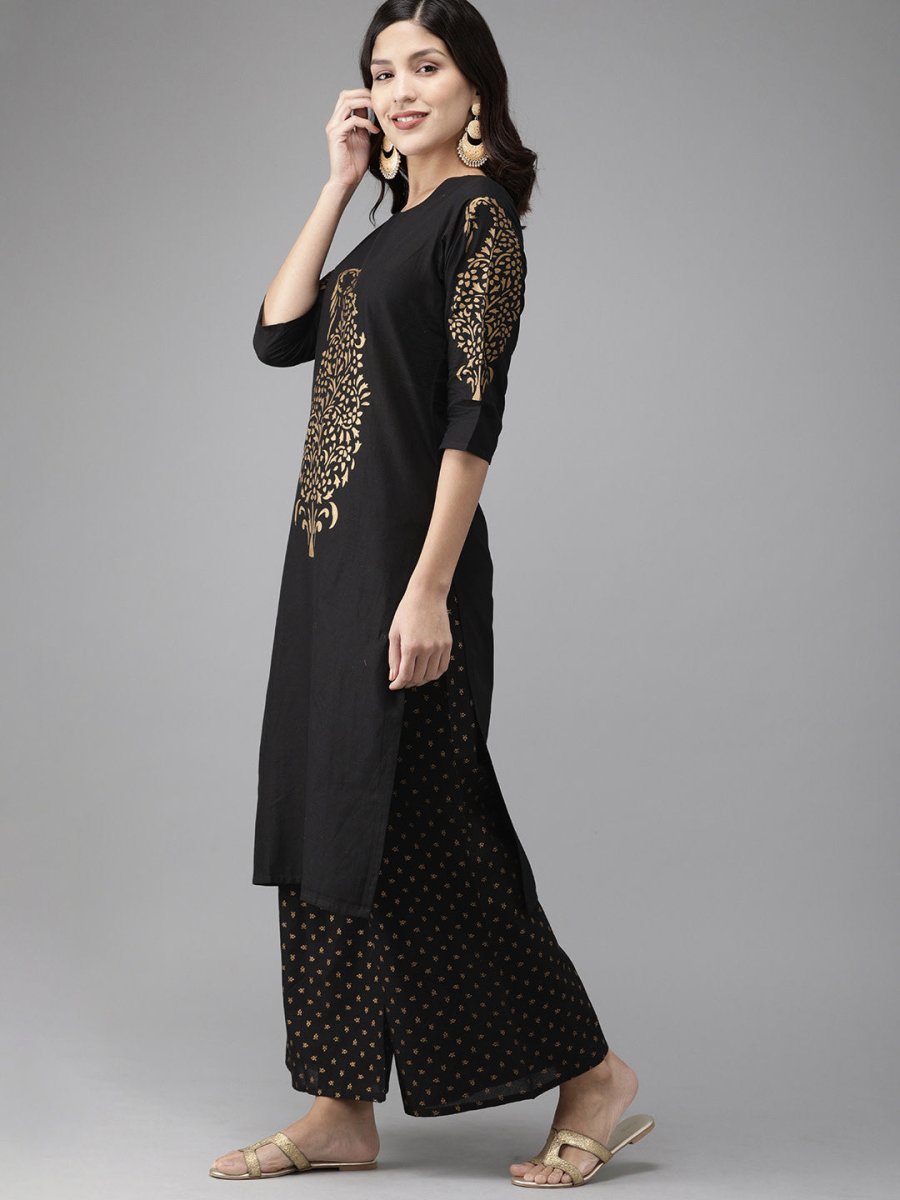Ahalyaa Women Black & Golden Foil Print Kurta With Palazzo