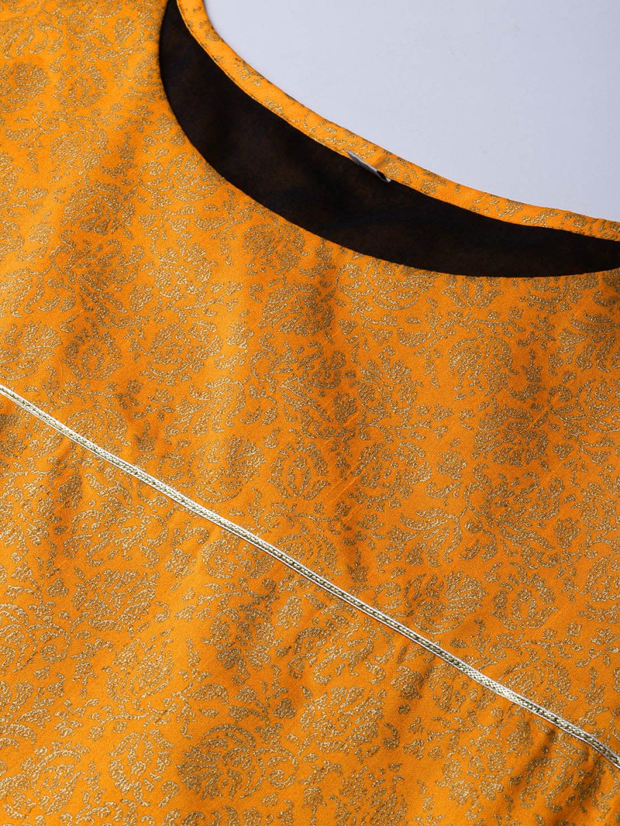 Ahalyaa Indo Western Kurta Set