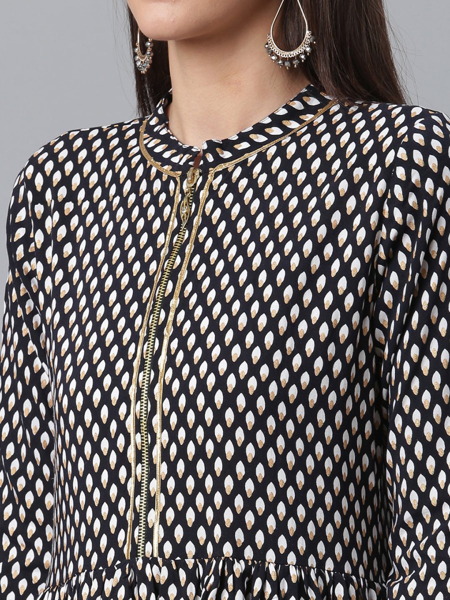 Ahalyaa Black & White Printed Tunic