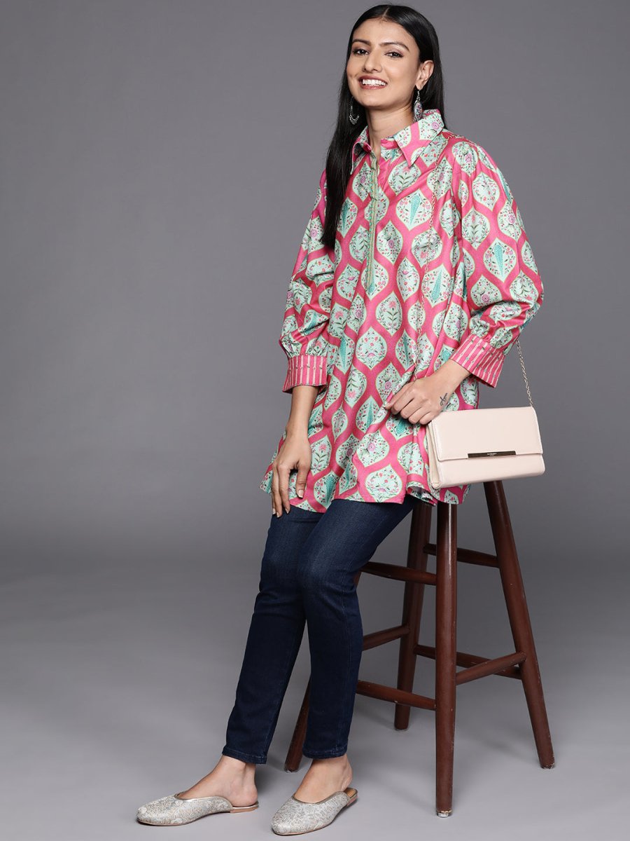 Ahalyaa Fuchsia Shirt Collar Velvet Digital Printed Tunic