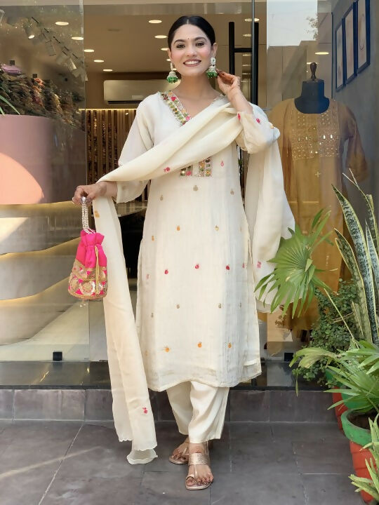The52 Off White Women's Gorgeous Chinon Fabric Embroidered Work Straight Kurta Pant and Dupatta Set - Distacart