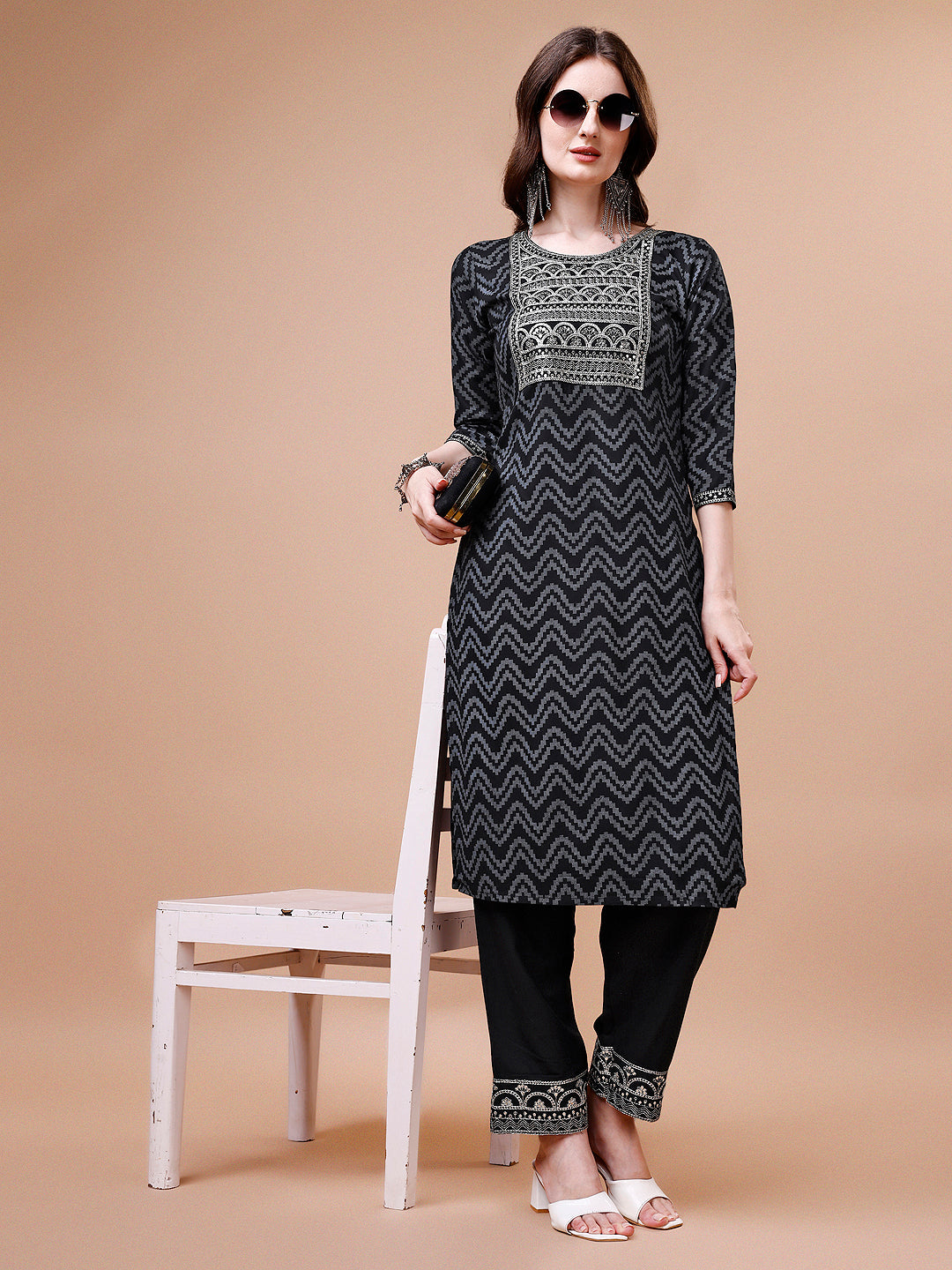 Embroidered Chevron Printed Cotton Kurta With Pant, Multicolor - Hiral Fashion - Distacart