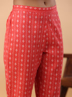 Janasya Regular Poly Cotton Red Printed Square Neck Set