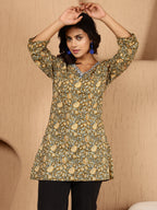 Antaran Green Pure Cotton Embroidered Tunic
