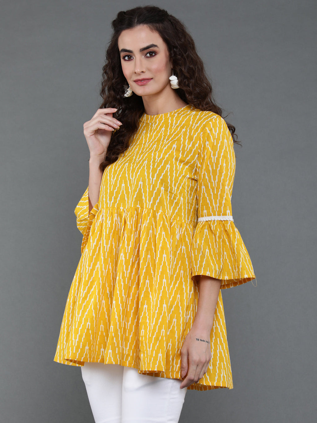 Antaran Yellow Pure Cotton Printed Tunic With Button Detail On Back
