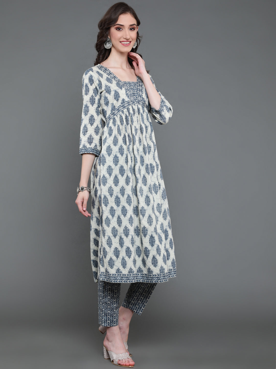 Antaran Beige Pure Cotton Embroidered Kurta Pant Set - Distacart