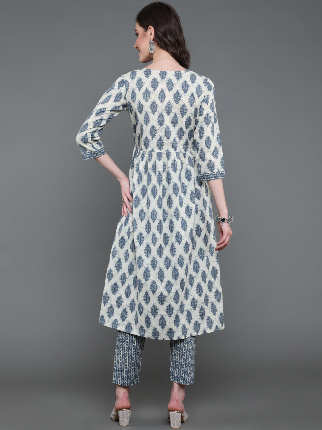 Antaran Beige Pure Cotton Embroidered Kurta Pant Set - Distacart