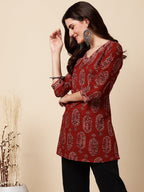 Antaran Maroon Pure Cotton Maroon Printed Tunic