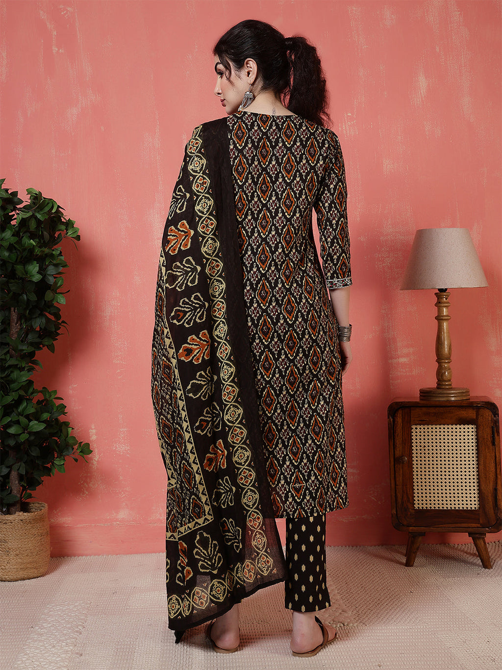 Antaran Black Pure Cotton Embroidered Kurta Pant Dupatta - Distacart
