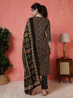 Antaran Black Pure Cotton Embroidered Kurta Pant Dupatta - Distacart