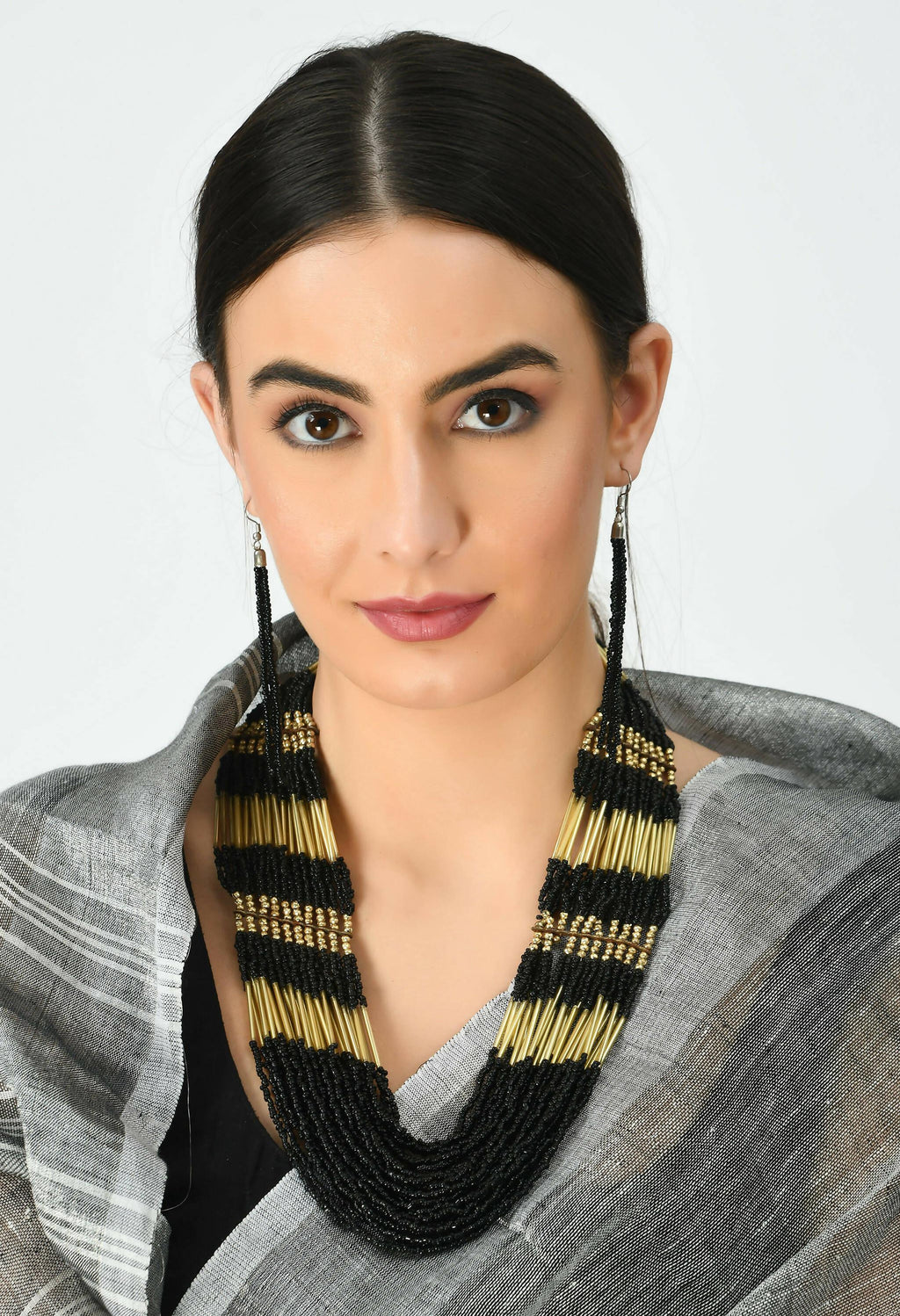 Mominos Fashion Johar Kamal Handicraft Finish Beads Work Long Necklace For Women (Black /Golden) - Distacart