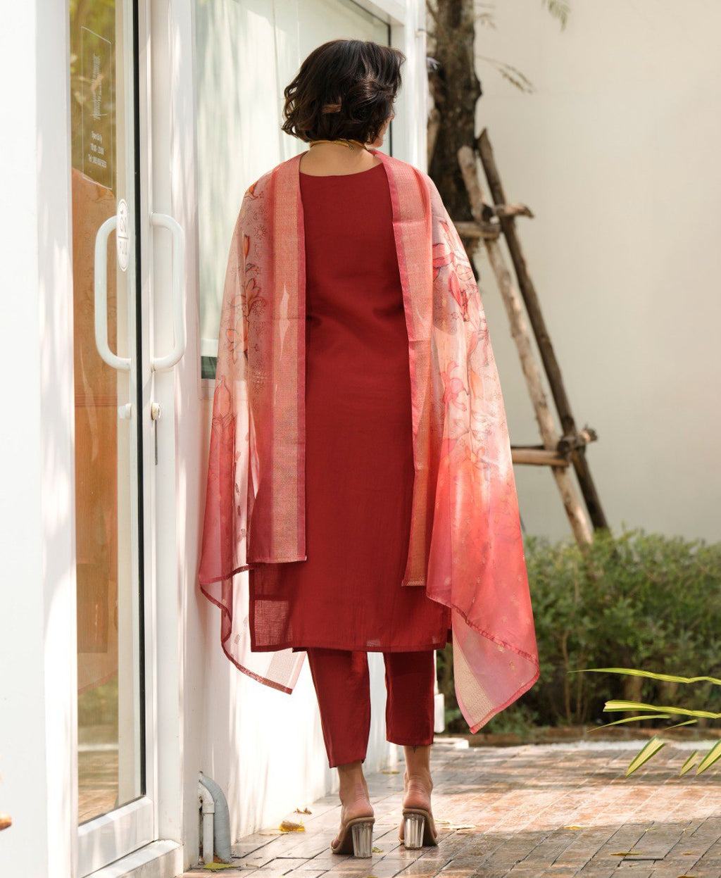 Prazu Fashion Maroon Viscose Rayon Embroidered Straight Kurta Set - Distacart
