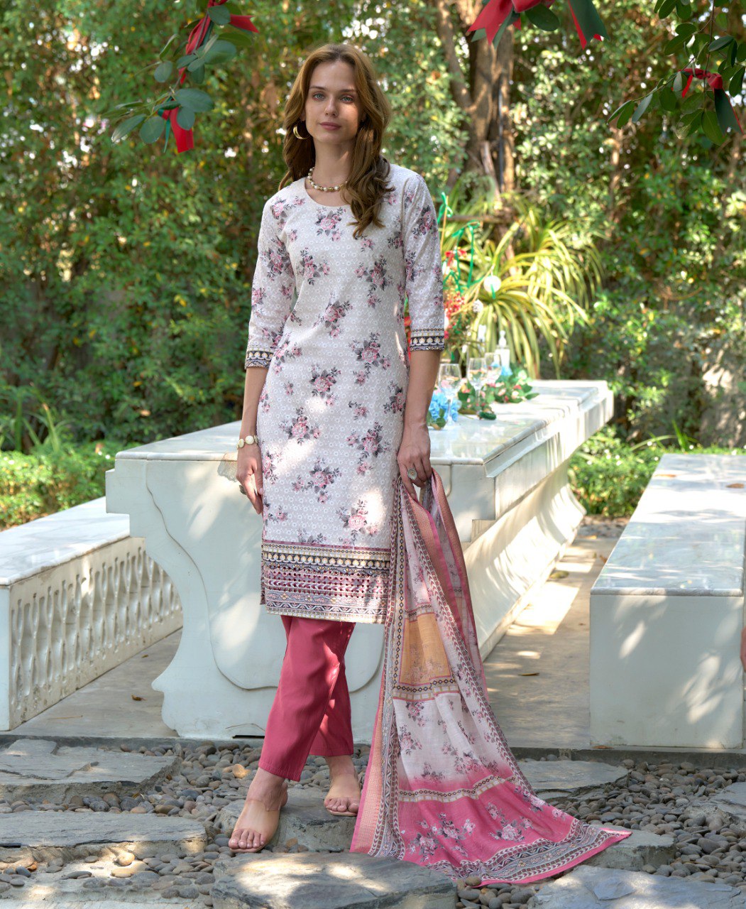 Prazu Fashion Off White Cotton Leaf Embroidered Kurta Set - Distacart