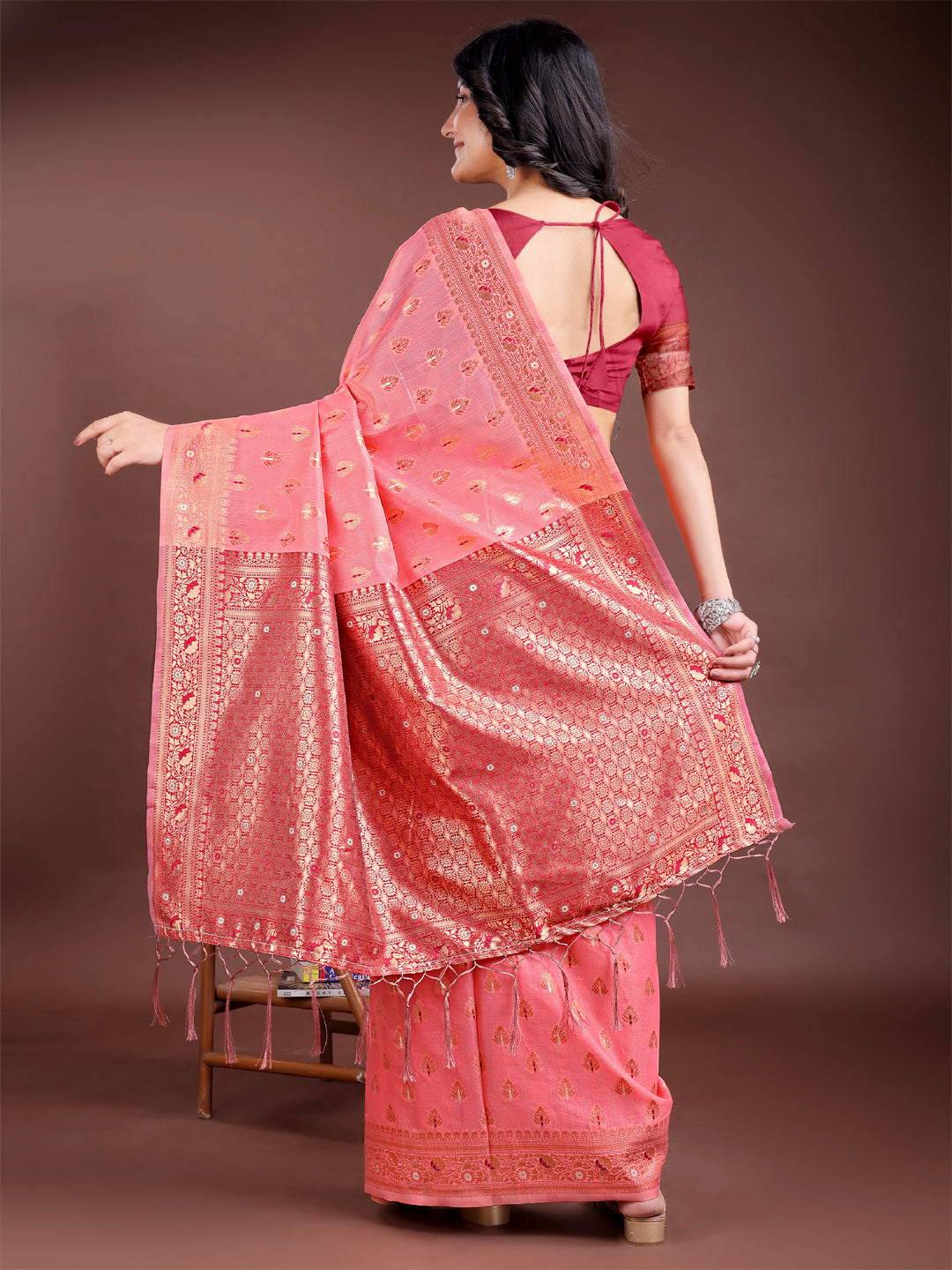 Shree Shyam Fashion Elegant Peach Cotton Saree with Contrast Pallu - Perfect Blend of Tradition & Comfort