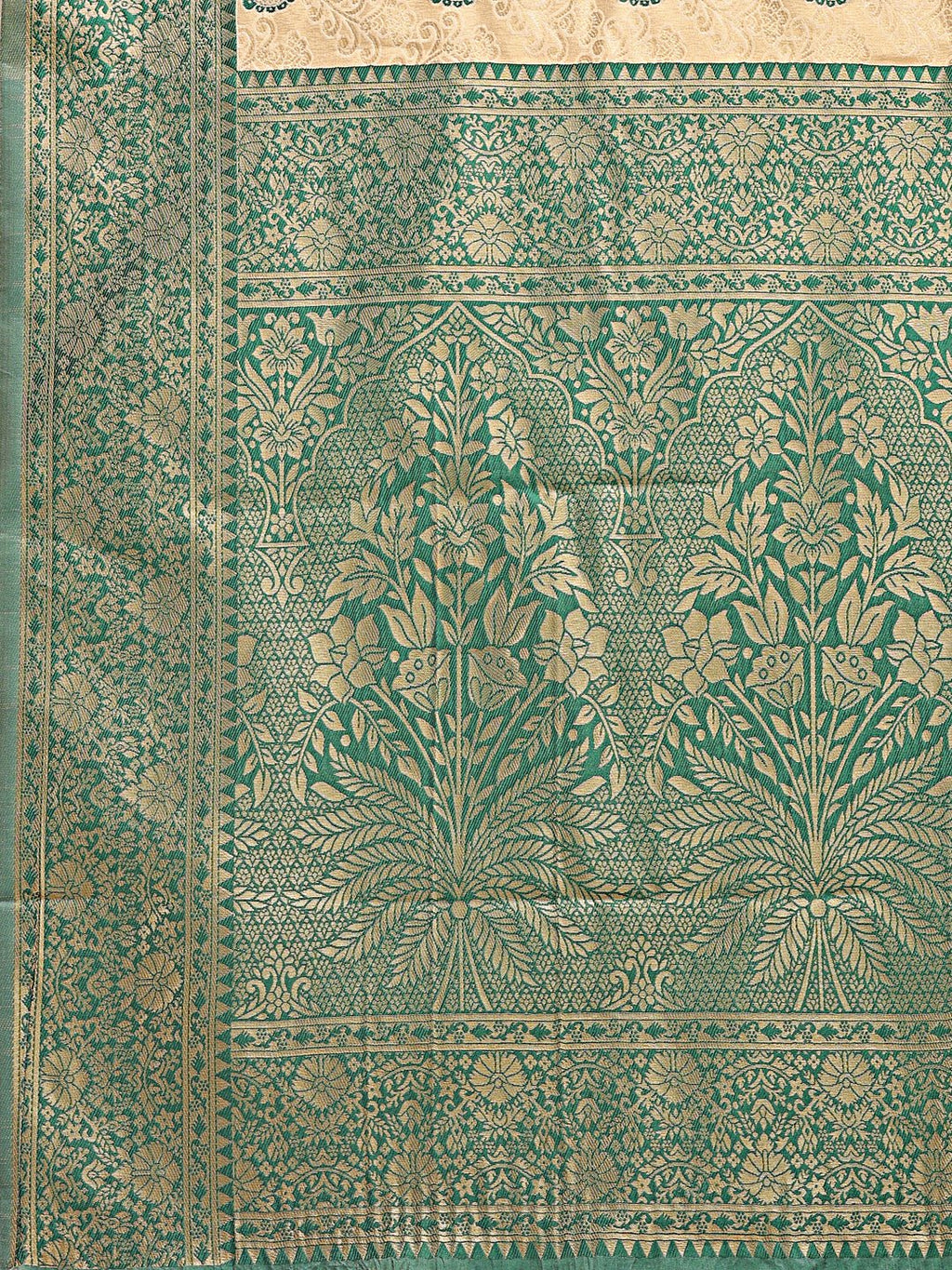 Shree Shyam Fashion Cream & Green Banarasi silk Woven Zari Work Traditional Tassel Saree