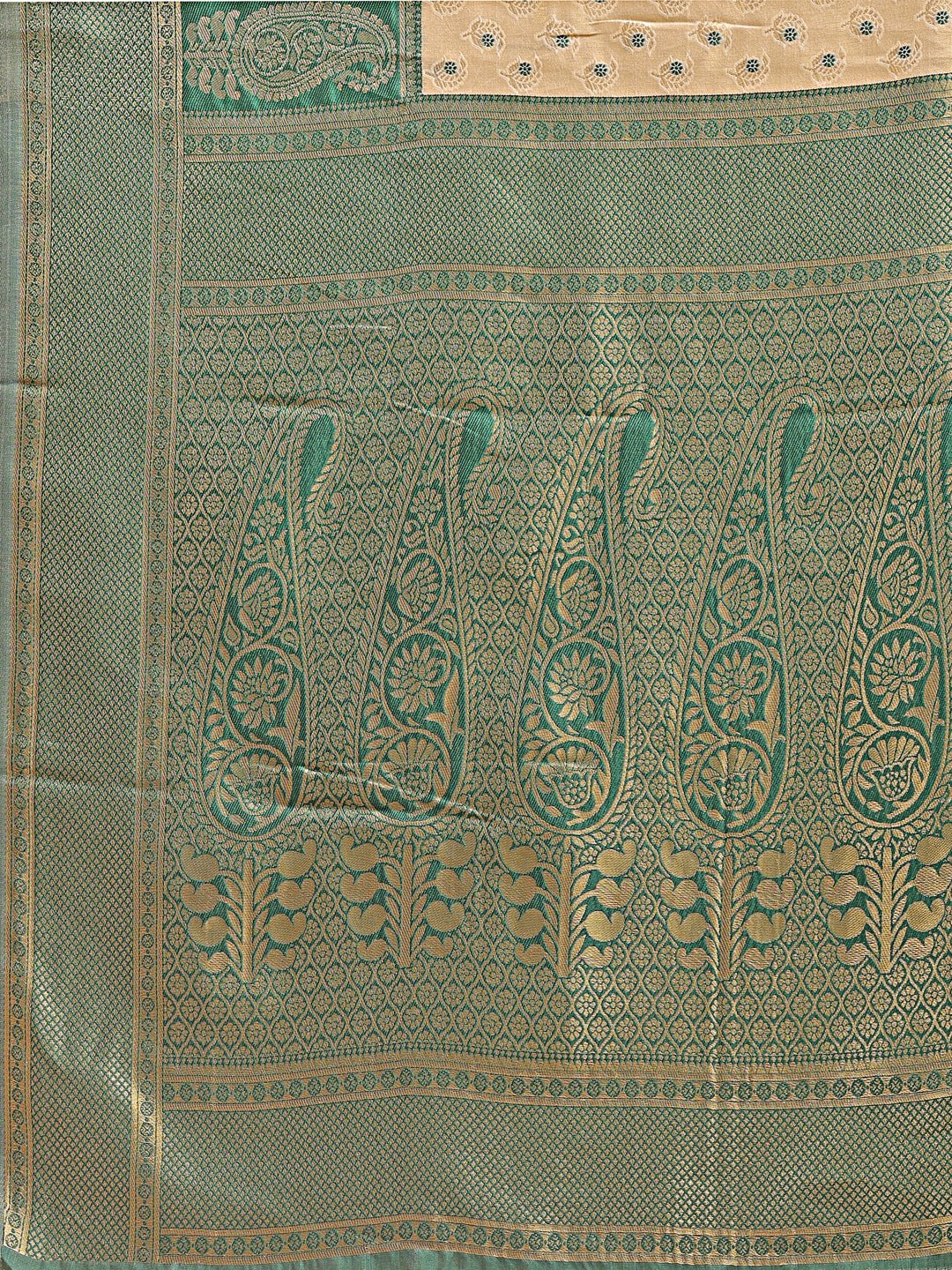 Shree Shyam Fashion Cream & Green Banarasi silk Woven Zari Work Traditional Tassel Saree