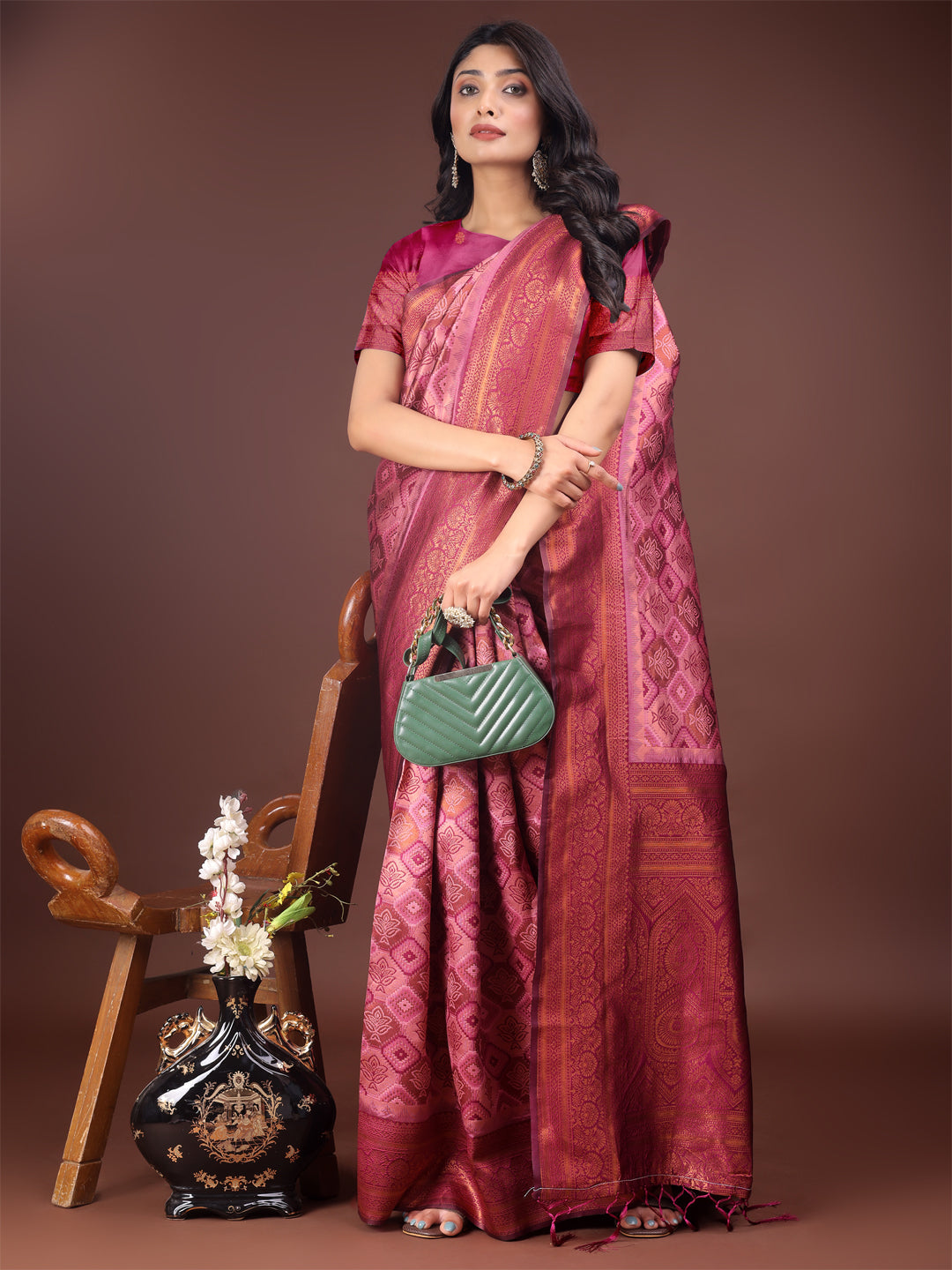 Shree Shyam Fashion Majestic Red & Light Pink Silk Saree with Rich Woven Pallu - A Regal Touch for Special Moments