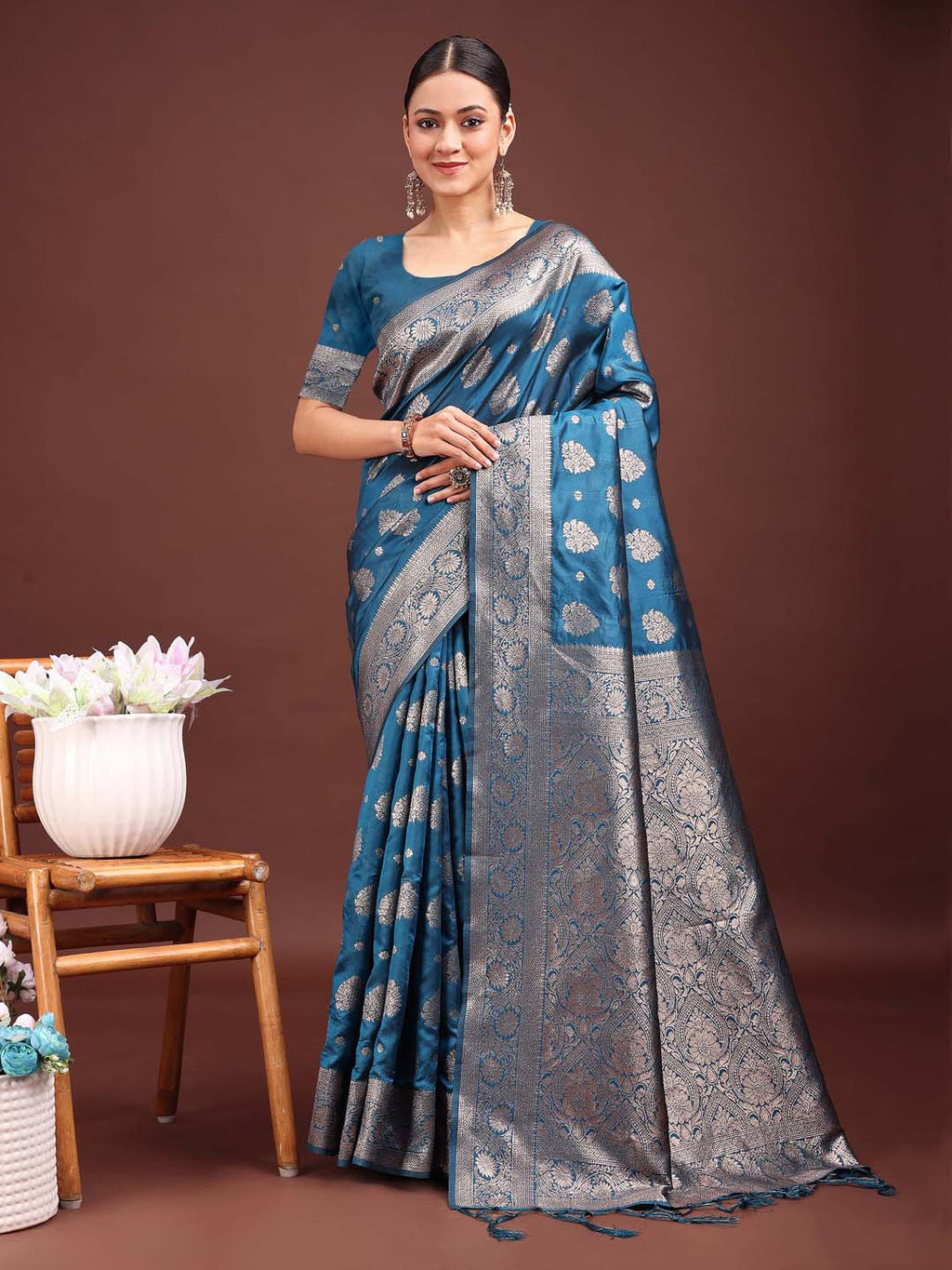 Shree Shyam Fashion Royal Blue Banarasi Silk Saree with Zari Weaving - A Timeless Tale of Elegance - Distacart
