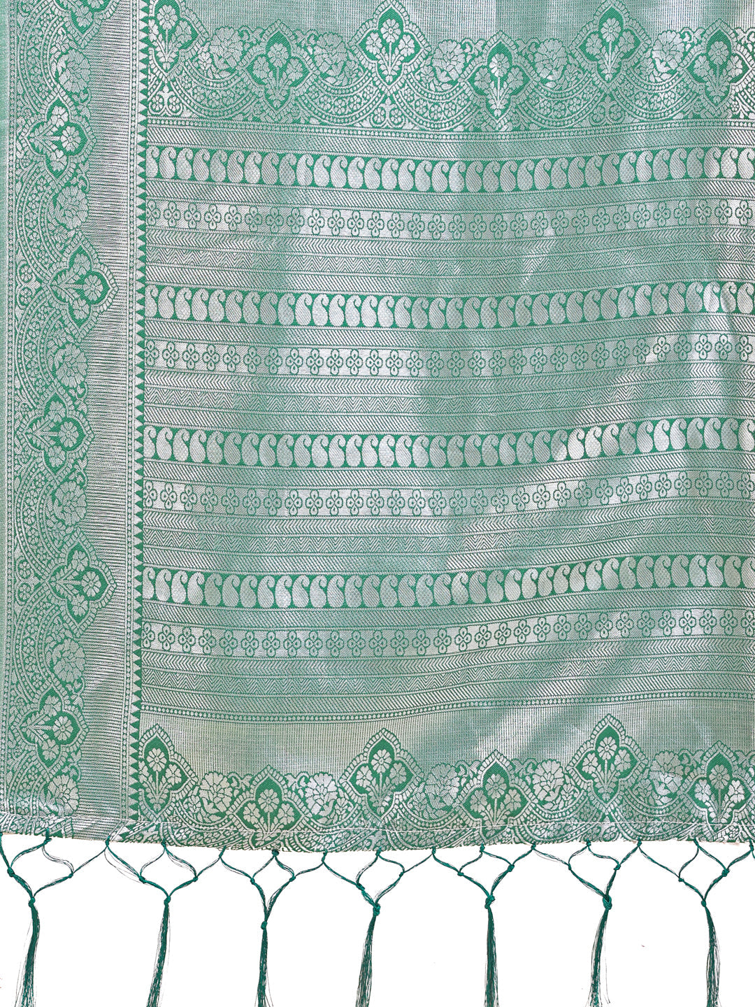 Shree Shyam Fashion Graceful Light & Dark Cream Silk Saree with Rich Woven Border & Paisley Pallu - Perfect for Festive & Wedding Wear