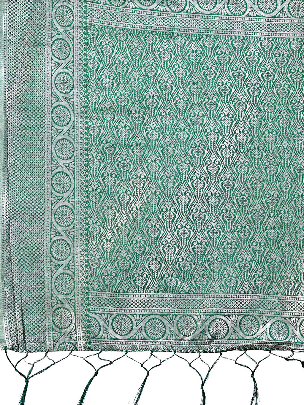 Shree Shyam Fashion Graceful Cream & Green Banarasi Silk Saree with Rich Zari Woven Border - Traditional Elegance for Celebrations