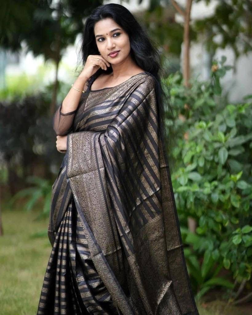 Vamika Weaving Banarasi Jacquard Black Kanjivaram Saree - Distacart