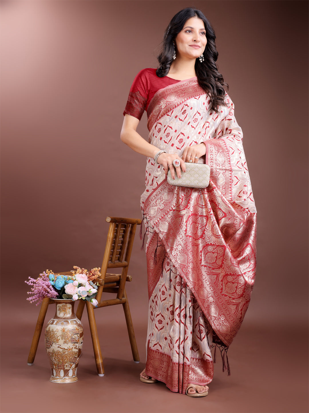 Shree Shyam Fashion Graceful Cream & Red Linen Cotton Saree with Rich Zari Pallu - A Touch of Royal Comfort