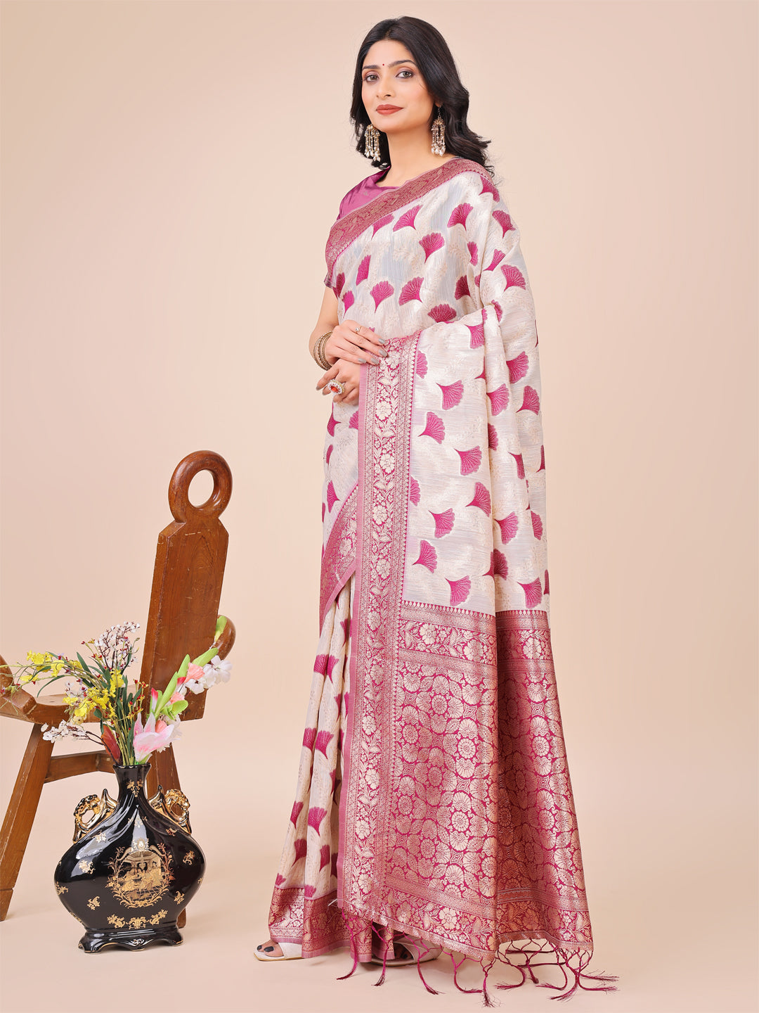 Shree Shyam Fashion Elegant Off-White & Magenta Linen Cotton Saree with Zari Woven Border and Pallu - Soft Lightweight Saree for Daily,Festive & Office Wear