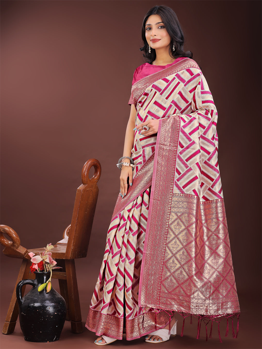 Shree Shyam Fashion Elegant Pink & Cream Linen Saree with Geometric Design and Zari Border - Festive & Party Wear
