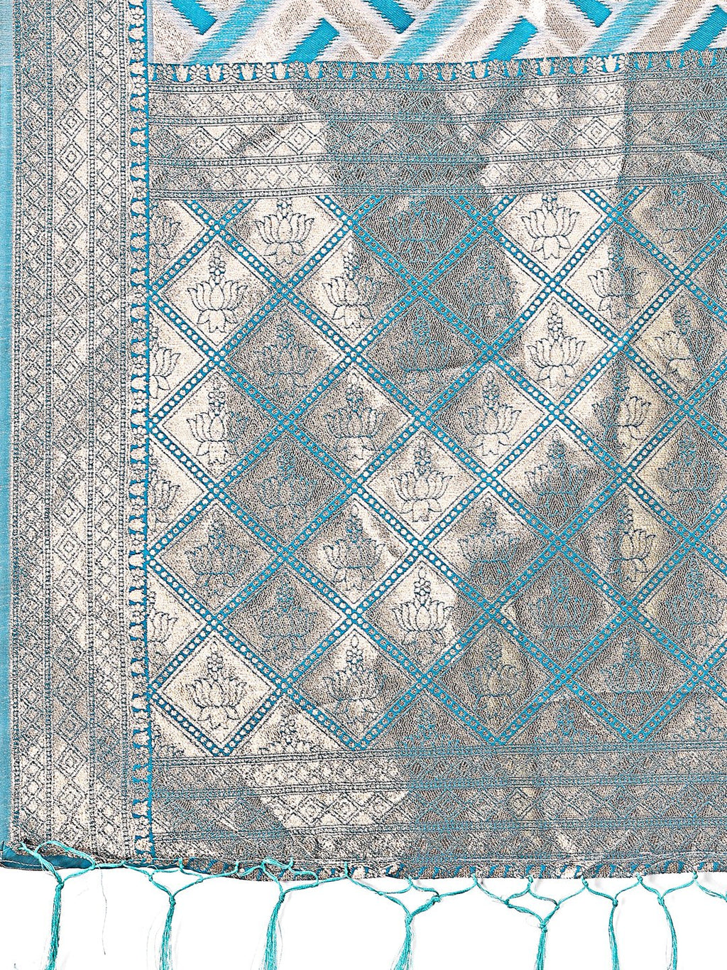 Shree Shyam Fashion Elegant Sea Green & Cream Linen Saree with Geometric Design and Zari Border - Festive & Party Wear