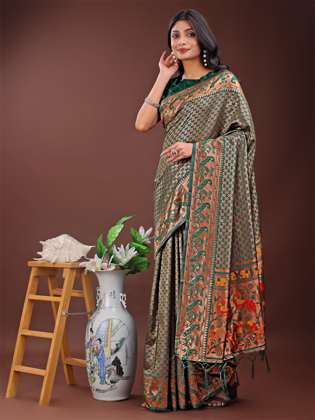 Shree Shyam Fashion Fiery Green Banarasi Silk Saree with Gold Zari and Colorful Pallu - Perfect for Bridal,Wedding & Festive Glamour