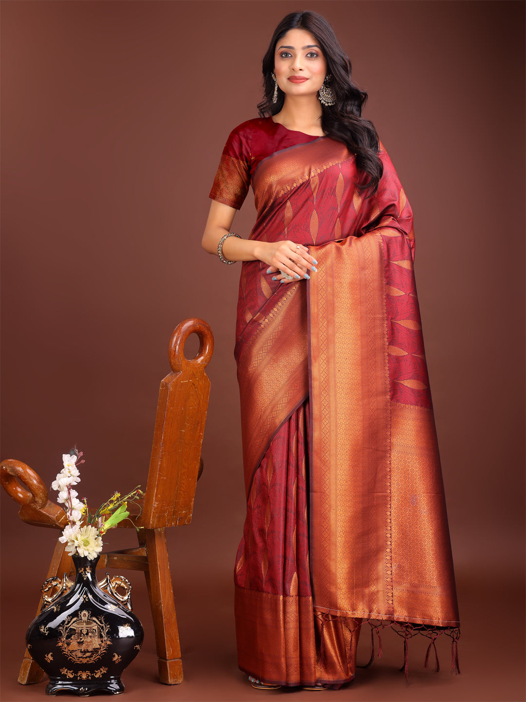 Shree Shyam Fashion Maroon Linen Cotton Saree with Golden Zari Leaf Woven Design & Rich Pallu - Festive Wear | Office Look | Soft Drape - Distacart