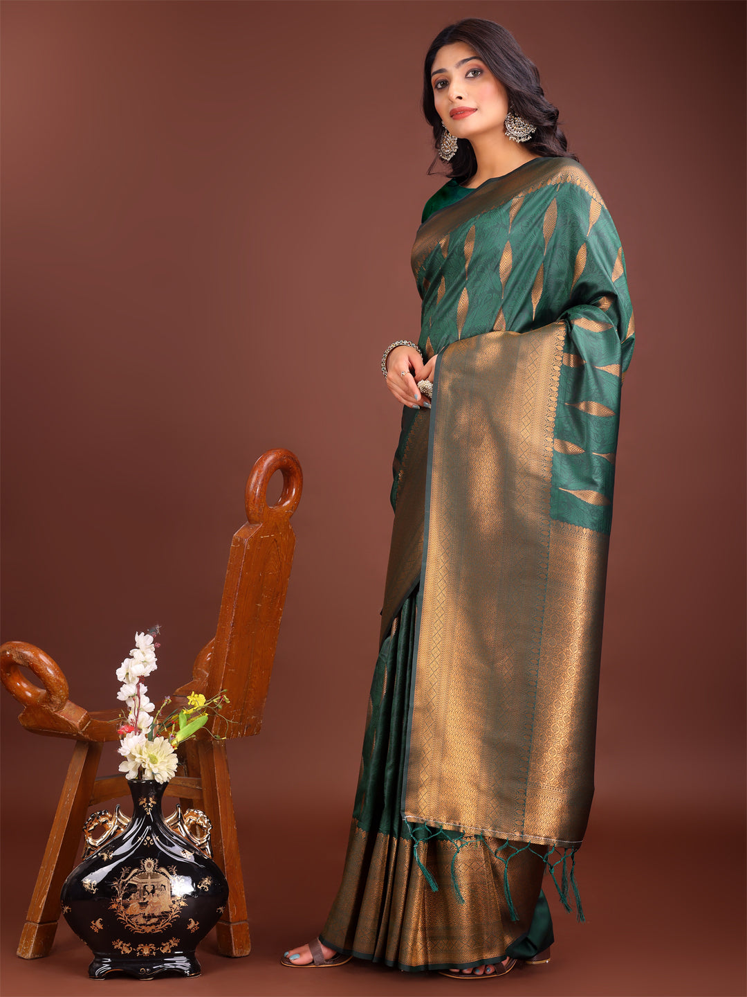 Shree Shyam Fashion Green Linen Cotton Saree with Golden Zari Leaf Woven Design & Rich Pallu - Festive Wear | Office Look | Soft Drape - Distacart
