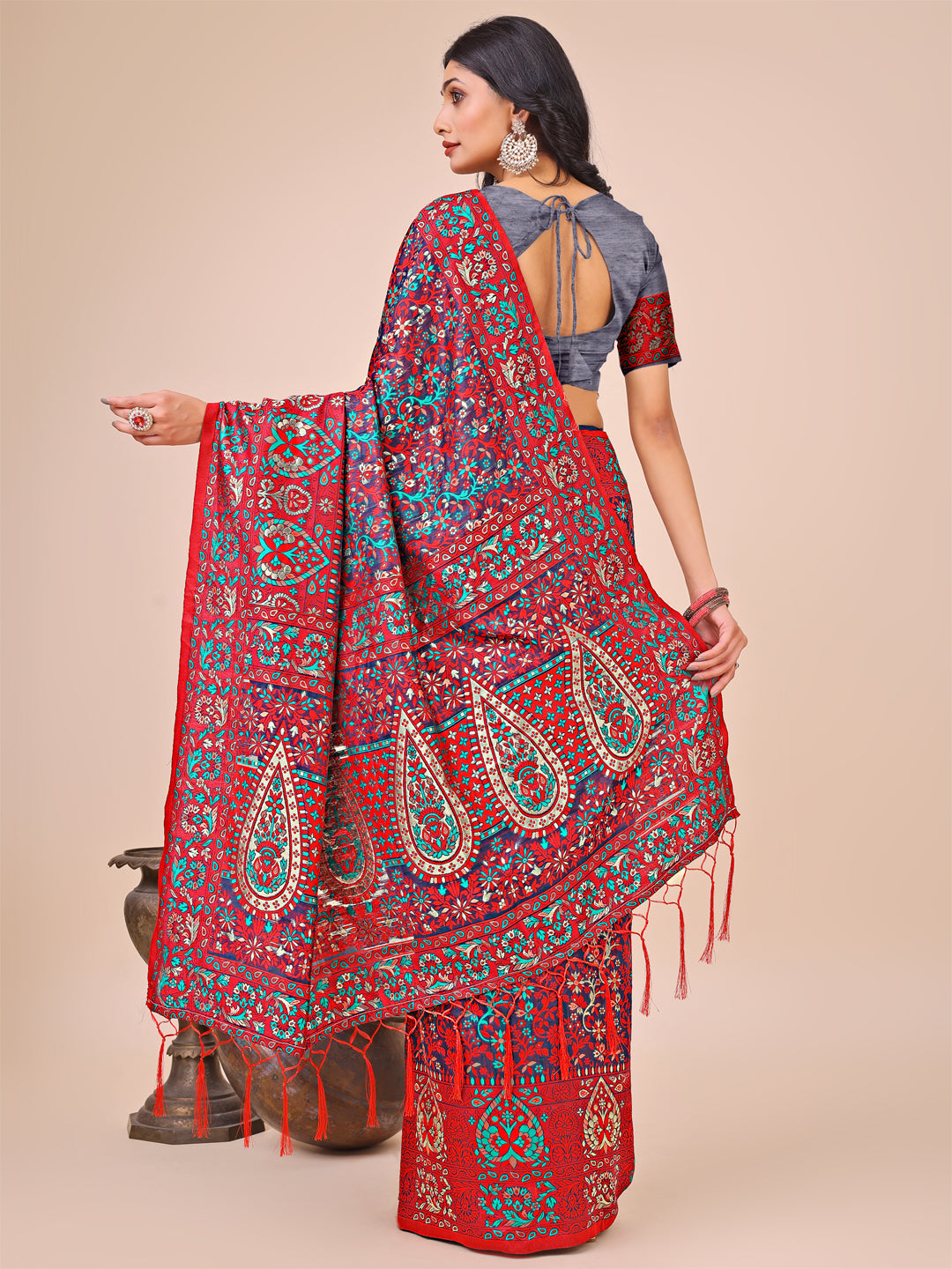 Shree Shyam Fashion Elegant Pink Jacquard Linen Cotton Saree with Traditional Multicolor Weave & Tassel Pallu - Festive & Casual Wear for Women