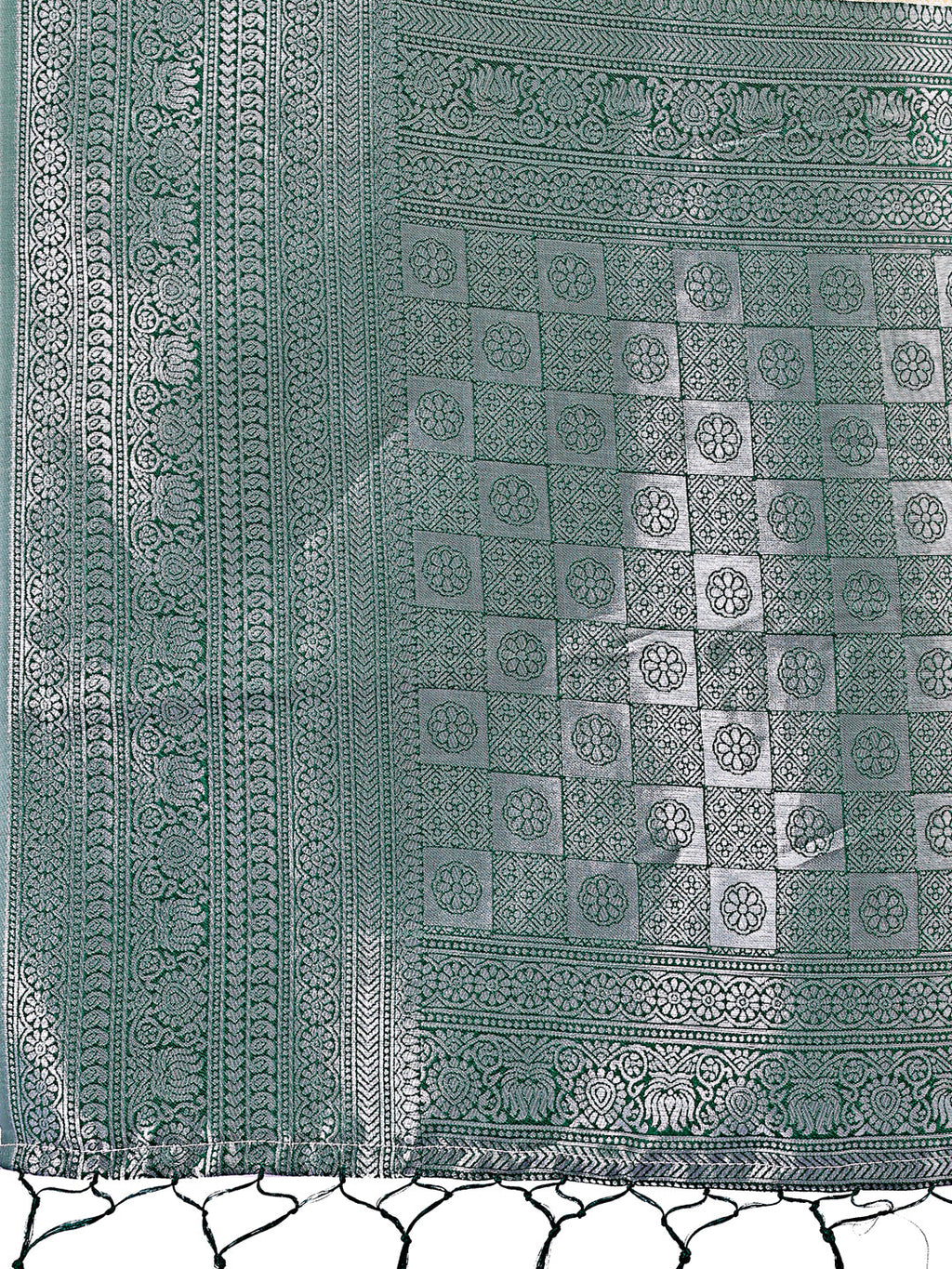 Shree Shyam Fashion Vibrant Cream & Green Lichi Silk Saree with Rich Woven Border and Contrast Blouse - Festive & Wedding Wear