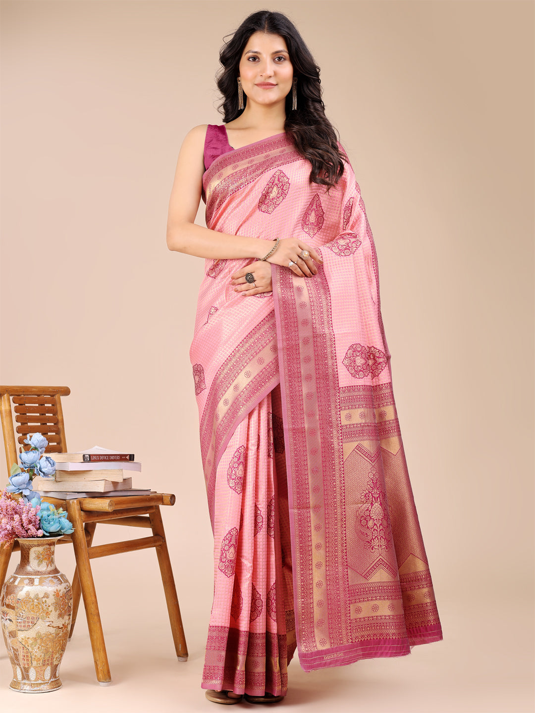 Shree Shyam Fashion Light Pink & Magenta Banarasi silk Woven Zari Work Traditional Tassel Saree