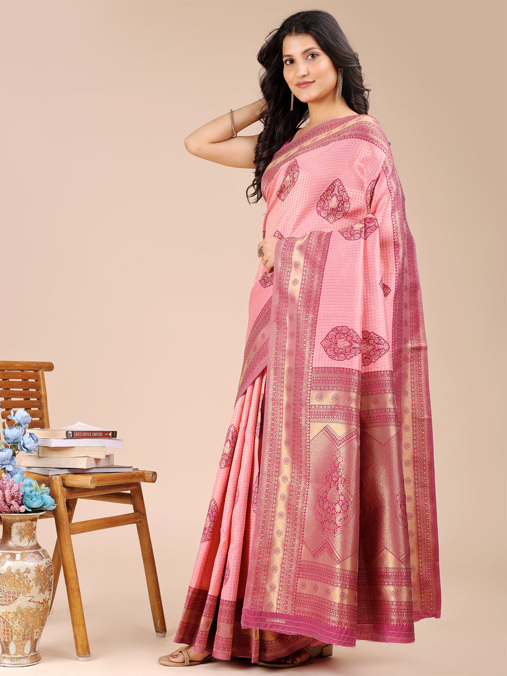 Shree Shyam Fashion Light Pink & Magenta Banarasi silk Woven Zari Work Traditional Tassel Saree