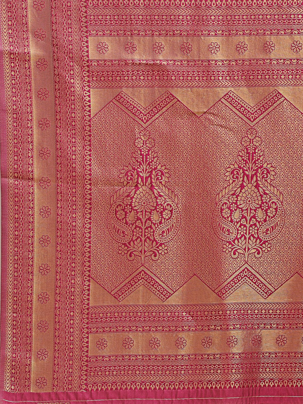 Shree Shyam Fashion Light Pink & Magenta Banarasi silk Woven Zari Work Traditional Tassel Saree