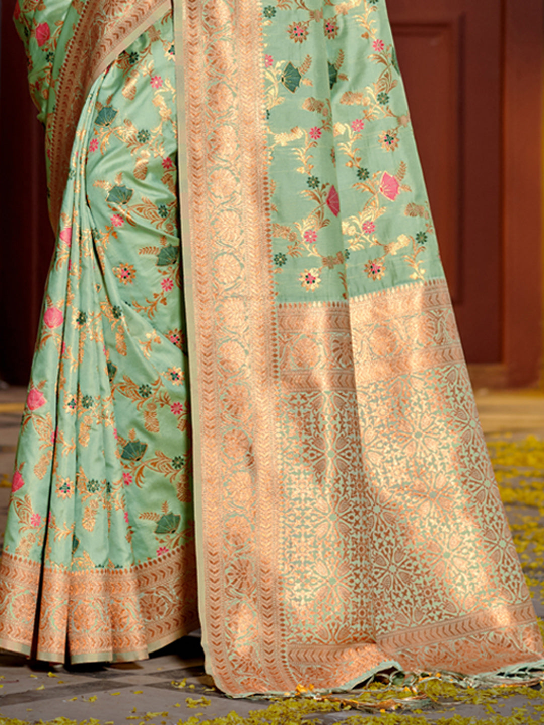 Shree Shyam Fashion Graceful Sea Green Banarasi Silk Saree with Golden Zari Woven Border & Floral Jaal - Wedding & Festive Wear - Distacart