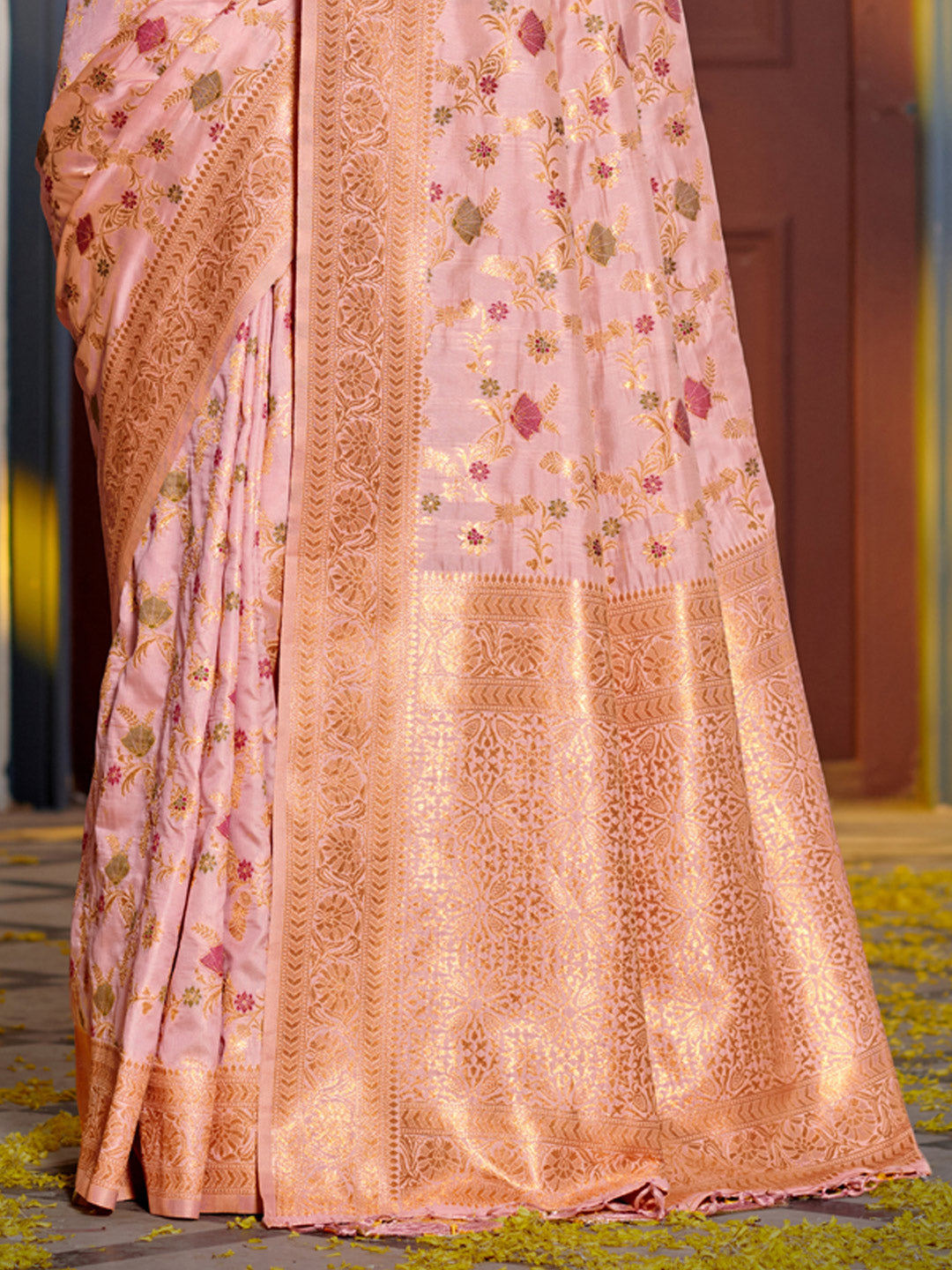 Shree Shyam Fashion Graceful Pink Banarasi Silk Saree with Golden Zari Woven Border & Floral Jaal - Wedding & Festive Wear - Distacart
