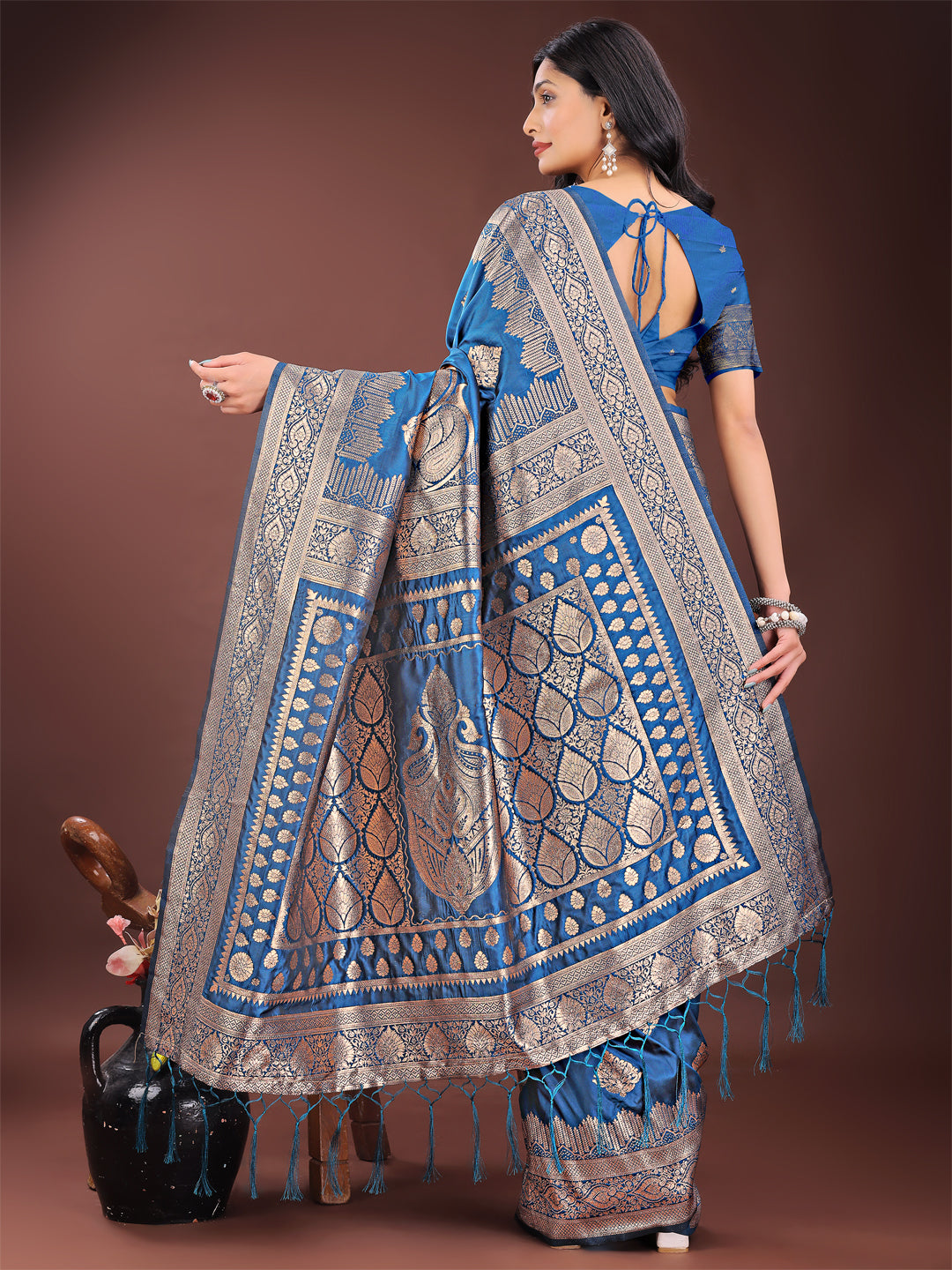 Shree Shyam Fashion Graceful Royal Blue Banarasi Silk Saree with Silver Zari - Perfect Ethnic Wear for Weddings & Festive Moments - Distacart
