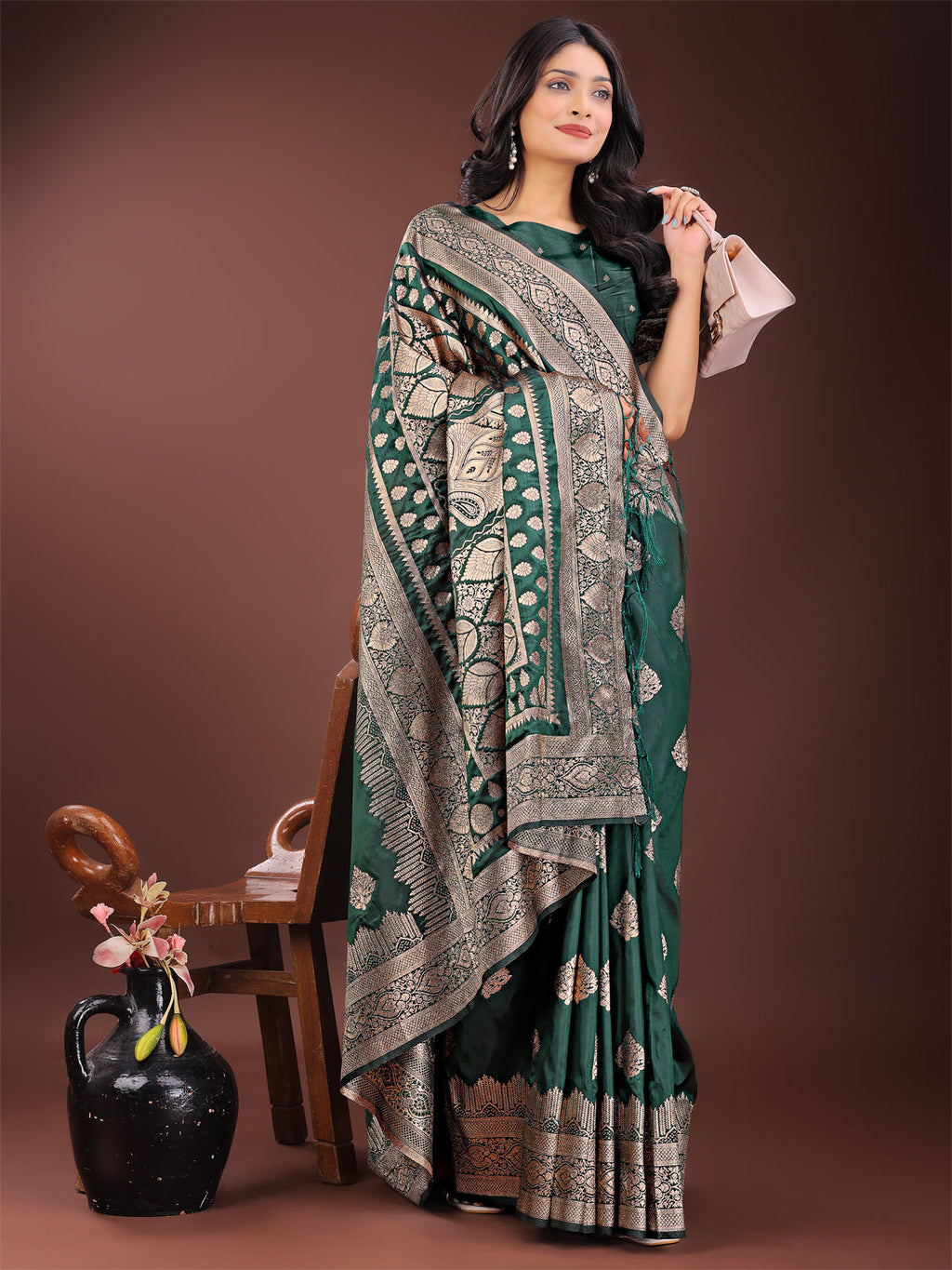 Shree Shyam Fashion Graceful Green Banarasi Silk Saree with Silver Zari - Perfect Ethnic Wear for Weddings & Festive Moments - Distacart