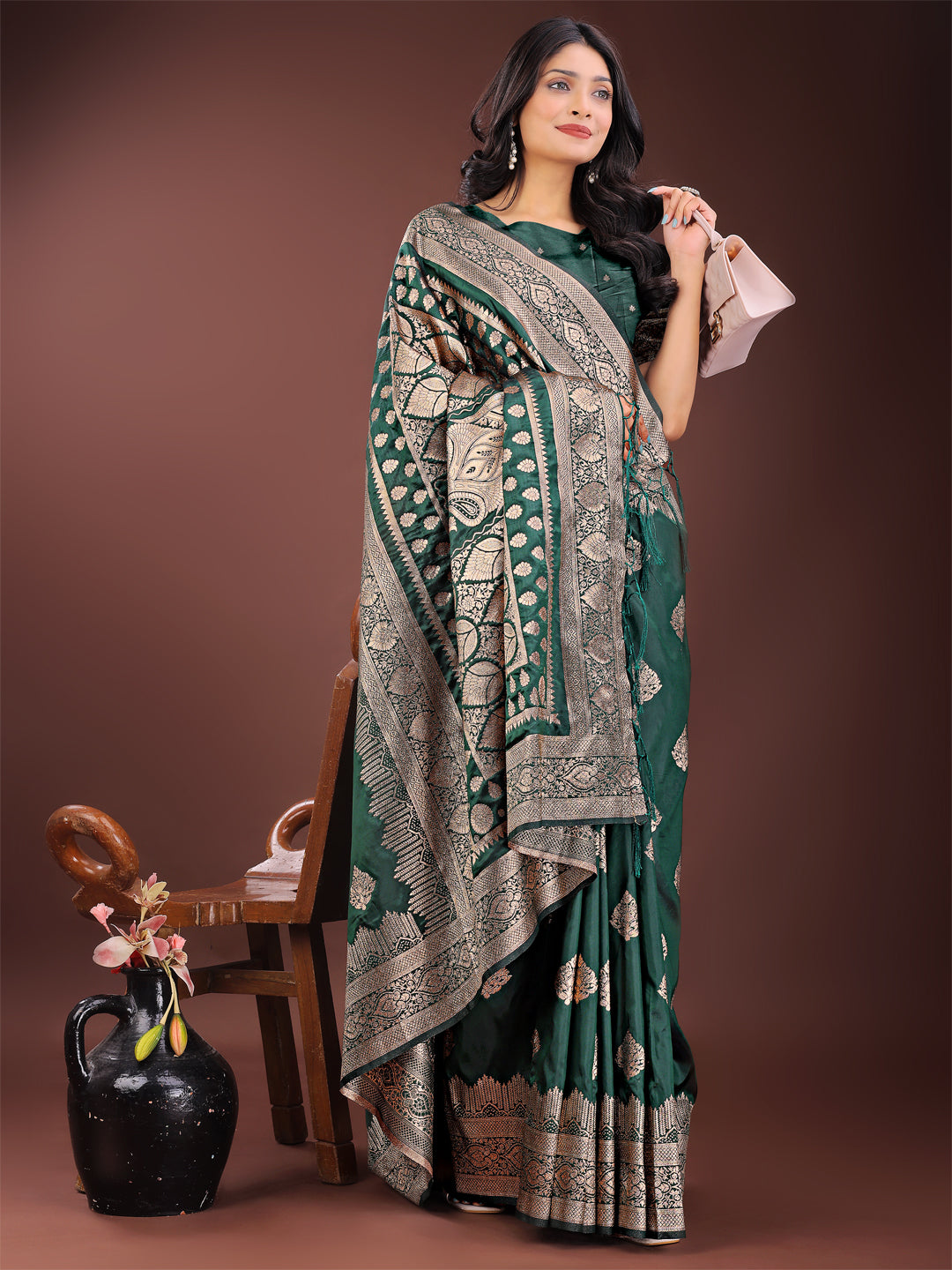 Shree Shyam Fashion Graceful Green Banarasi Silk Saree with Silver Zari - Perfect Ethnic Wear for Weddings & Festive Moments - Distacart