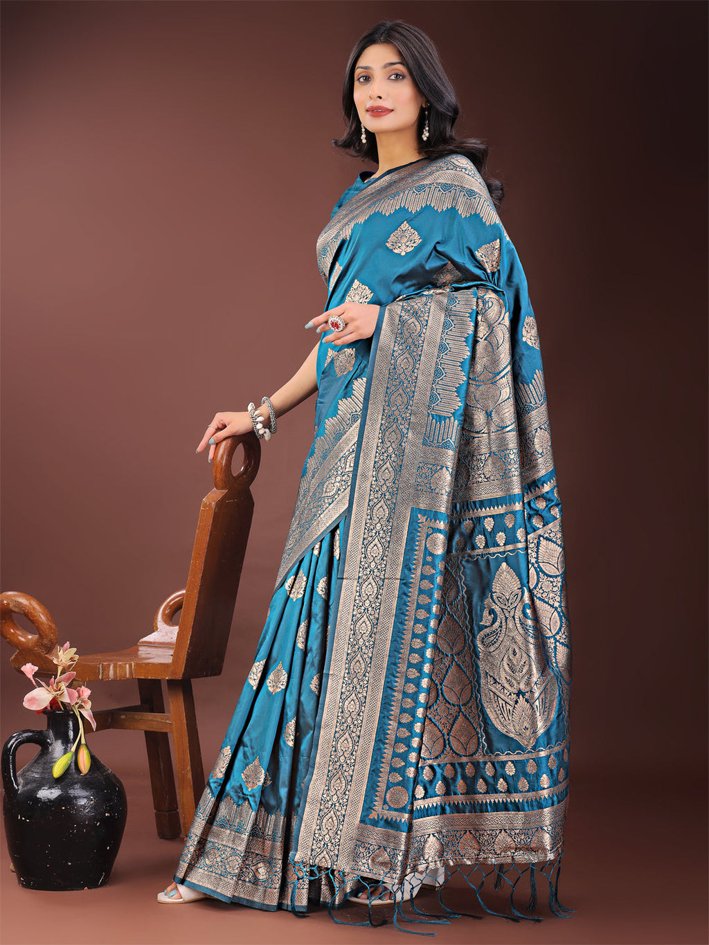 Shree Shyam Fashion Graceful Teal Banarasi Silk Saree with Silver Zari - Perfect Ethnic Wear for Weddings & Festive Moments - Distacart