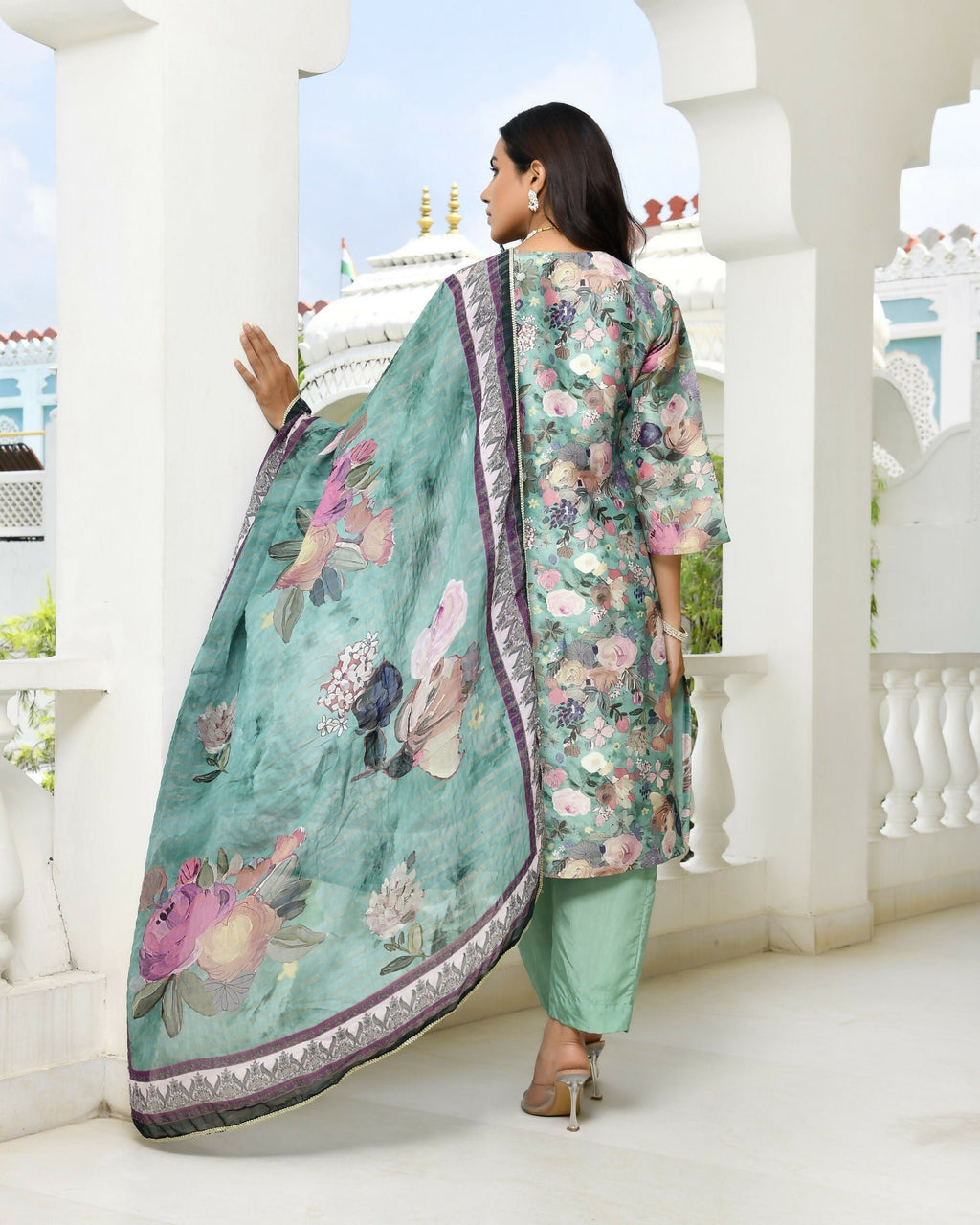 Vaasva Women's Green Tissue Gota Embroidered Suit Set With Solid Pant And Embroidered Dupatta