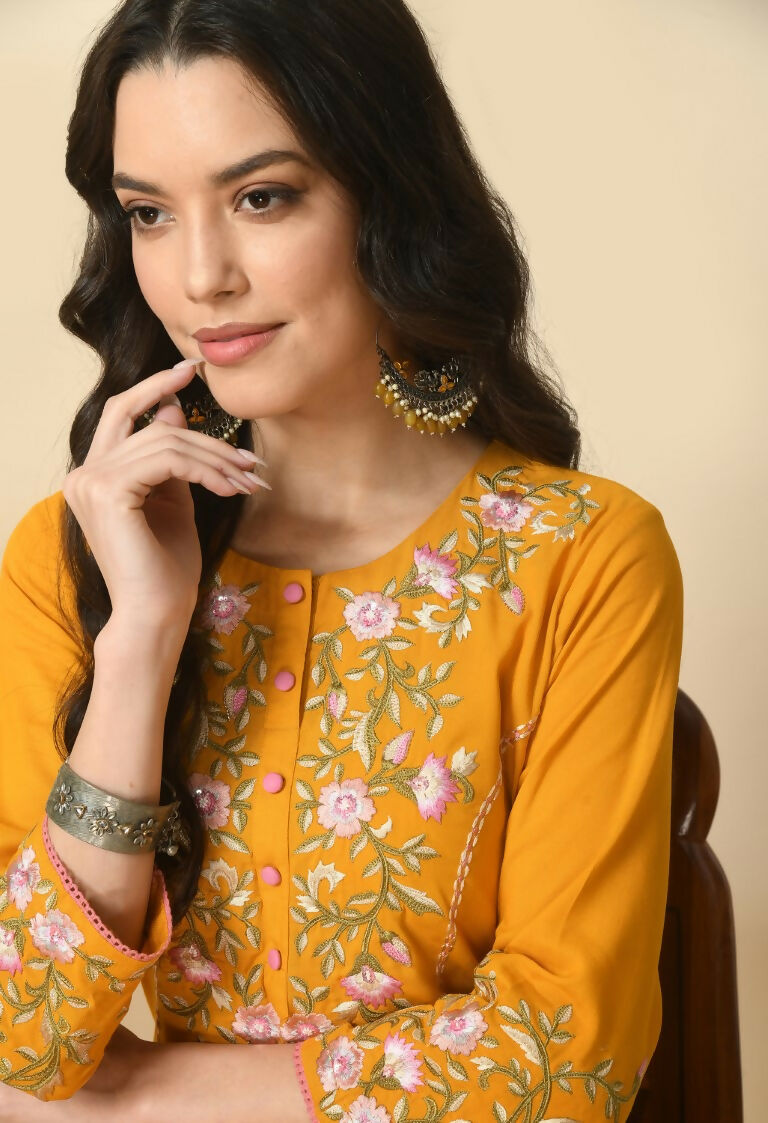 Joban Fashion Yellow Cotton Rayon Kurta Set