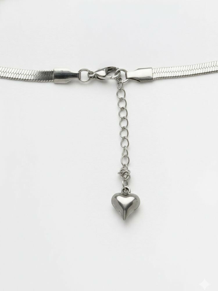NVR Women German Silver Oxidised Chain - Distacart